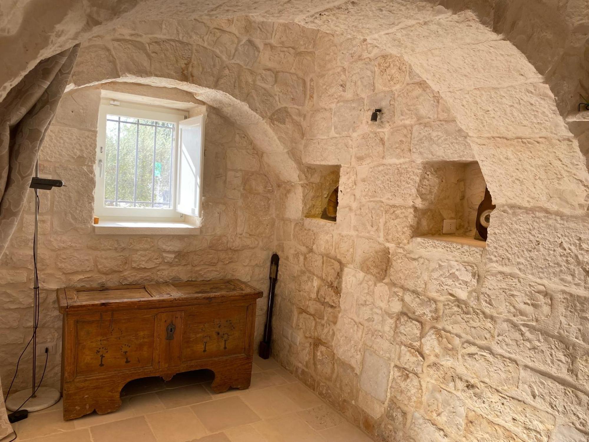 Trulli Clematis With Pool Hotel Селва ди Фасано Екстериор снимка